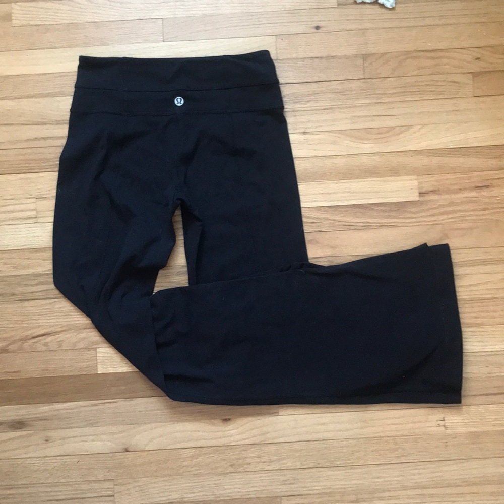 Lululemon yoga pants